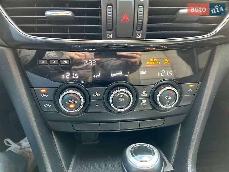 Седан Mazda 6 2013 в Дніпрі