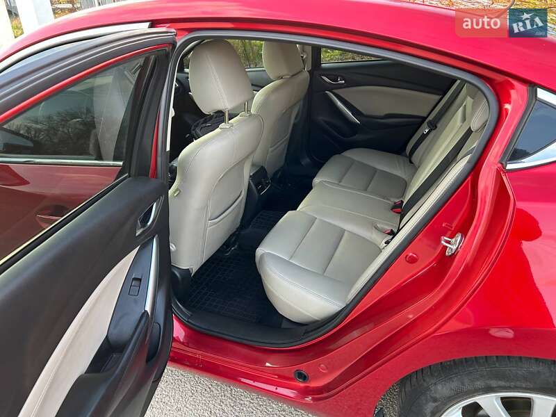 Седан Mazda 6 2013 в Дніпрі