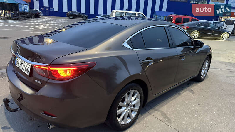 Седан Mazda 6 2014 в Хмельницком