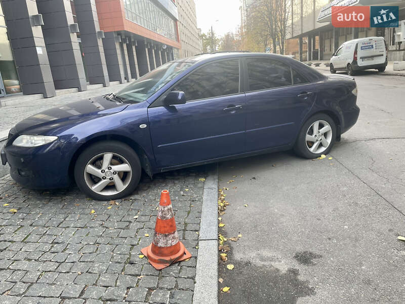 Седан Mazda 6 2003 в Днепре