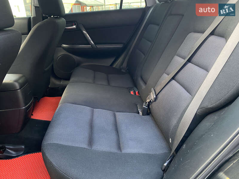 Универсал Mazda 6 2006 в Самборе