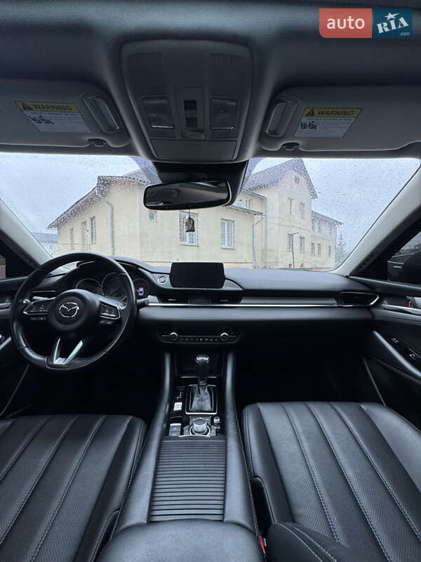 Седан Mazda 6 2018 в Львові