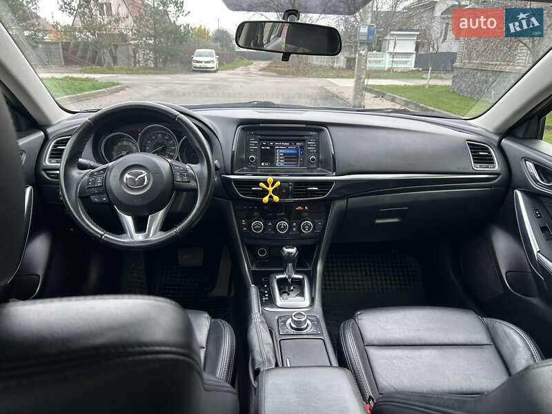 Седан Mazda 6 2013 в Киеве
