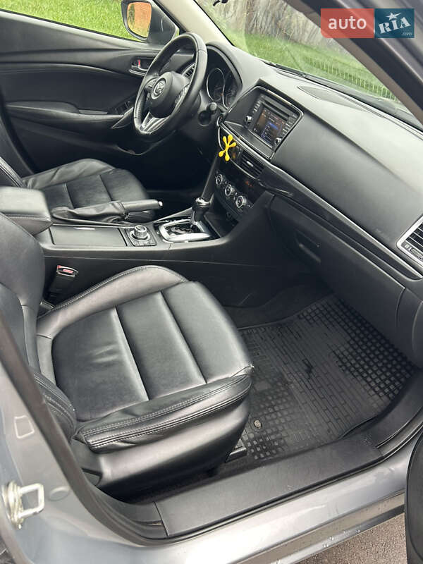 Седан Mazda 6 2013 в Киеве