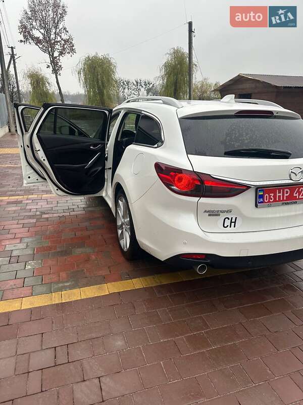 Универсал Mazda 6 2013 в Киверцах