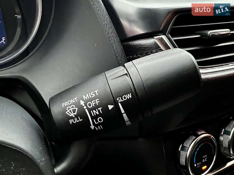 Седан Mazda 6 2015 в Киеве