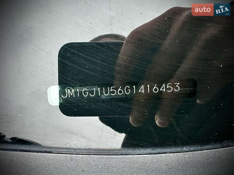 Седан Mazda 6 2015 в Киеве