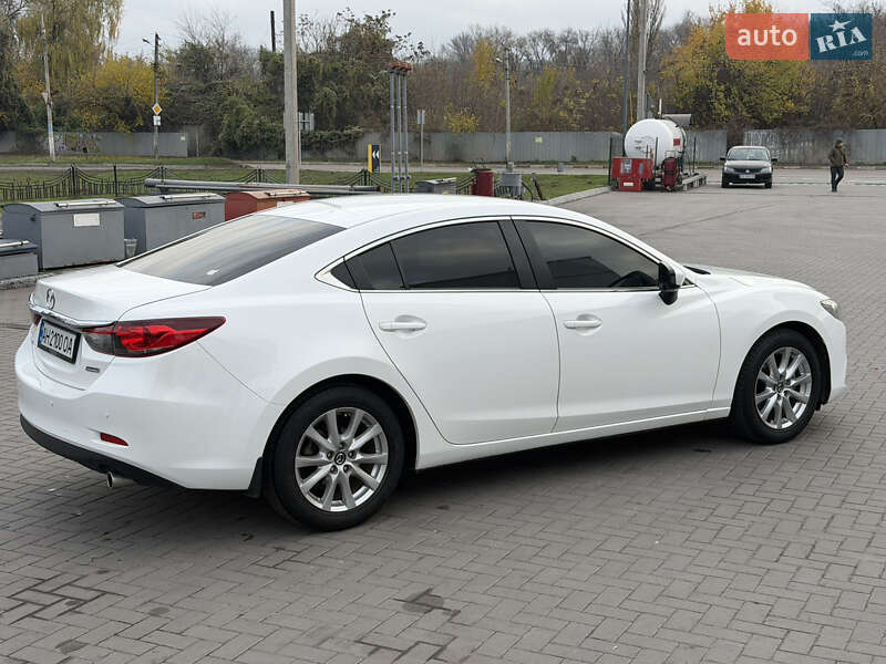 Седан Mazda 6 2013 в Каменском