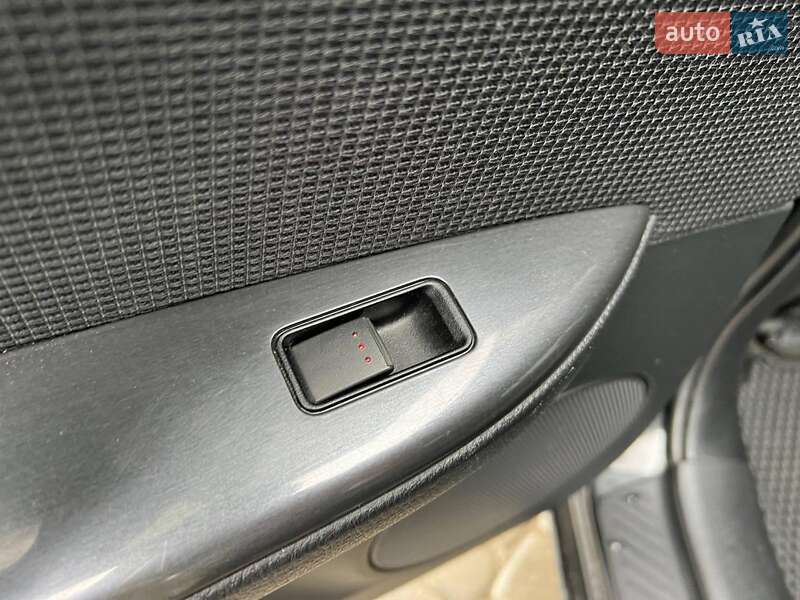 Лифтбек Mazda 6 2005 в Львове