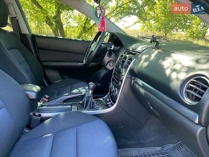 Седан Mazda 6 2005 в Конотопе