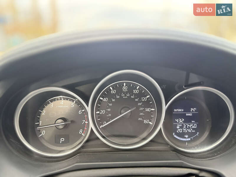 Седан Mazda 6 2016 в Миколаєві