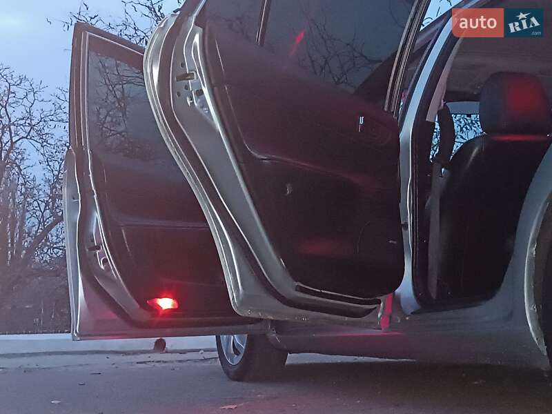 Лифтбек Mazda 6 2003 в Одессе