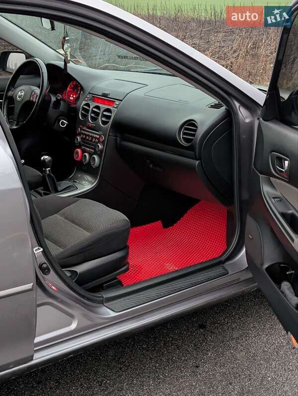 Седан Mazda 6 2004 в Бершади