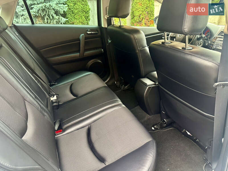 Лифтбек Mazda 6 2011 в Ровно