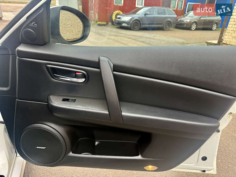 Лифтбек Mazda 6 2011 в Ровно