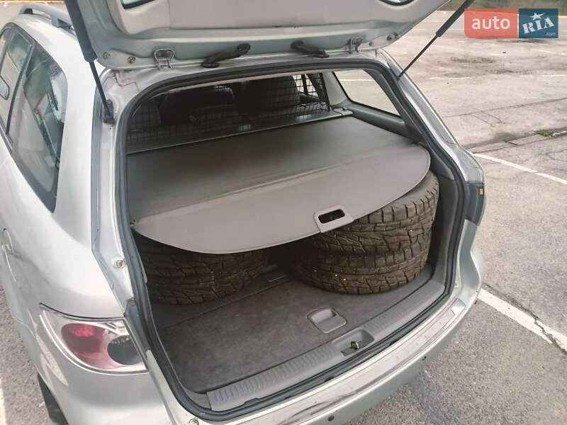 Універсал Mazda 6 2003 в Ужгороді