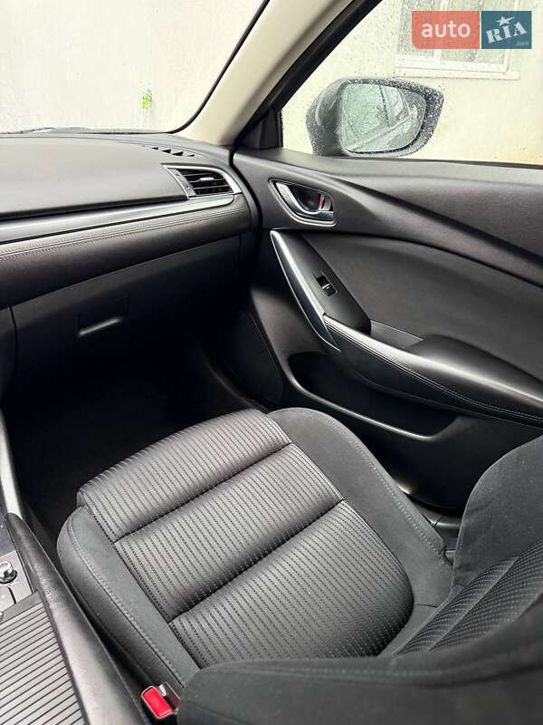 Седан Mazda 6 2017 в Каменец-Подольском