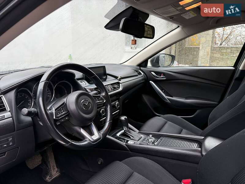 Седан Mazda 6 2017 в Каменец-Подольском
