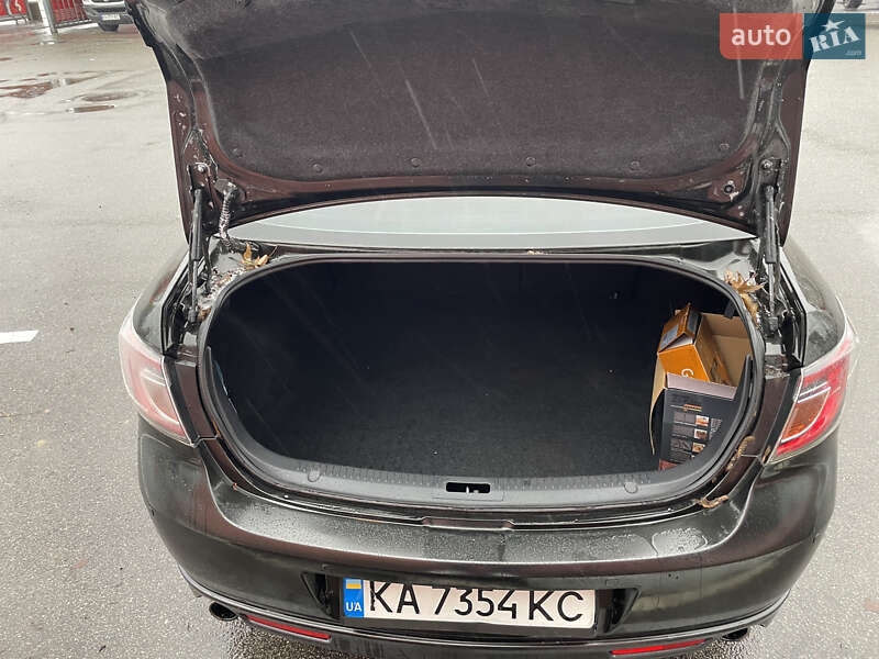 Седан Mazda 6 2008 в Киеве