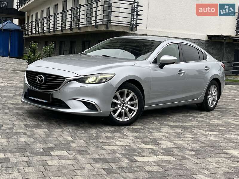 Седан Mazda 6 2016 в Мукачево