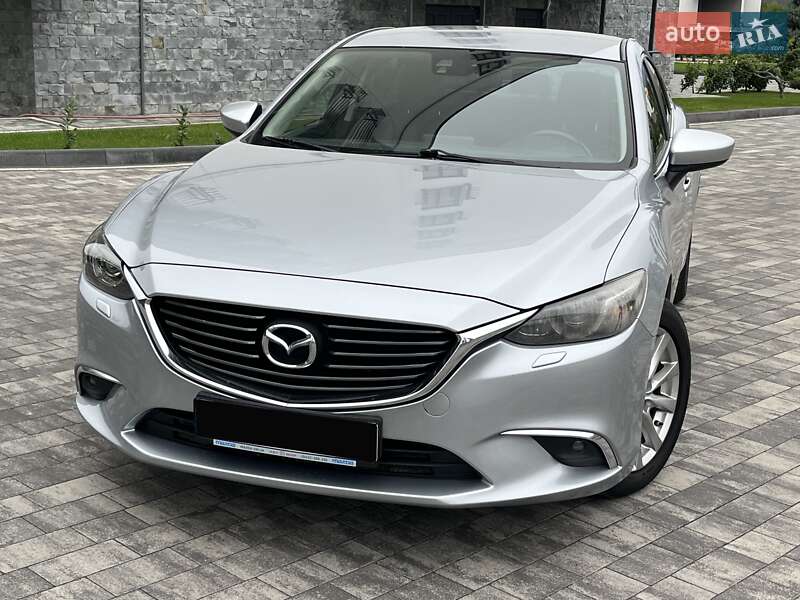 Седан Mazda 6 2016 в Мукачево