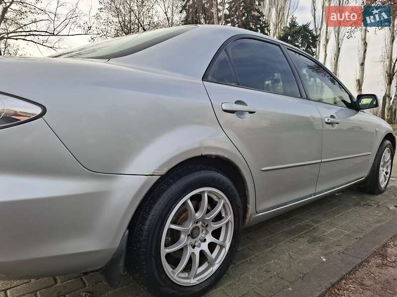 Седан Mazda 6 2004 в Запорожье