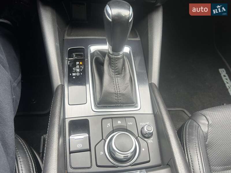 Седан Mazda 6 2017 в Киеве