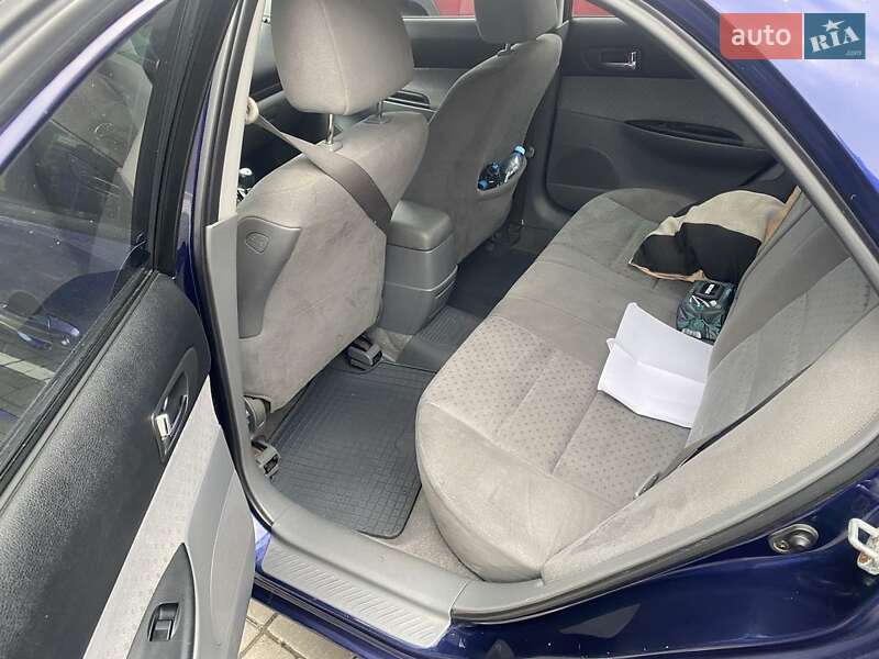 Седан Mazda 6 2005 в Прилуках