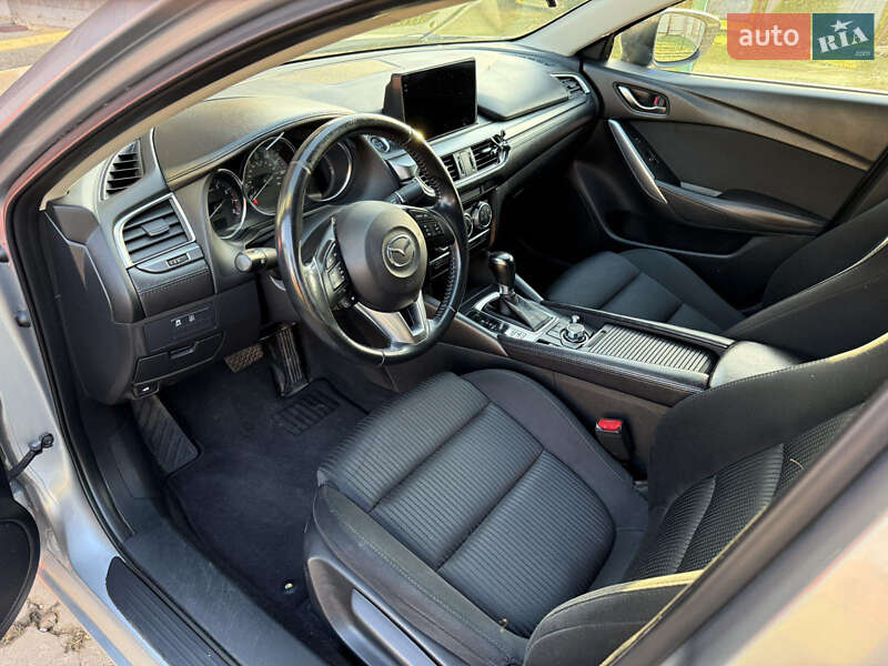 Седан Mazda 6 2015 в Полтаве