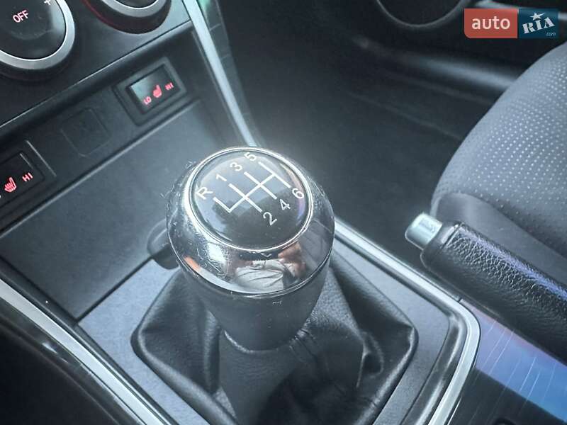 Седан Mazda 6 2008 в Запорожье