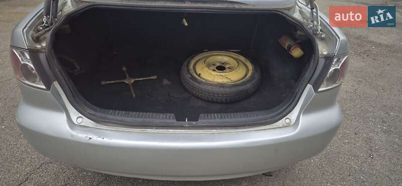 Седан Mazda 6 2004 в Киеве