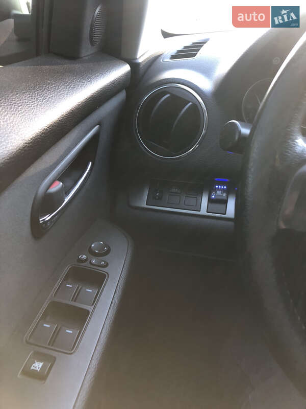 Седан Mazda 6 2011 в Кременчуці