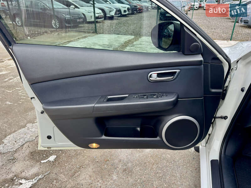 Седан Mazda 6 2009 в Киеве фото 23 Седан Mazda 6 2009 в Киеве