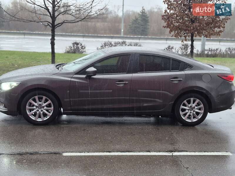 Седан Mazda 6 2017 в Киеве