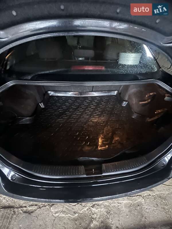 Универсал Mazda 6 2003 в Тячеве фото 13 Универсал Mazda 6 2003 в Тячеве