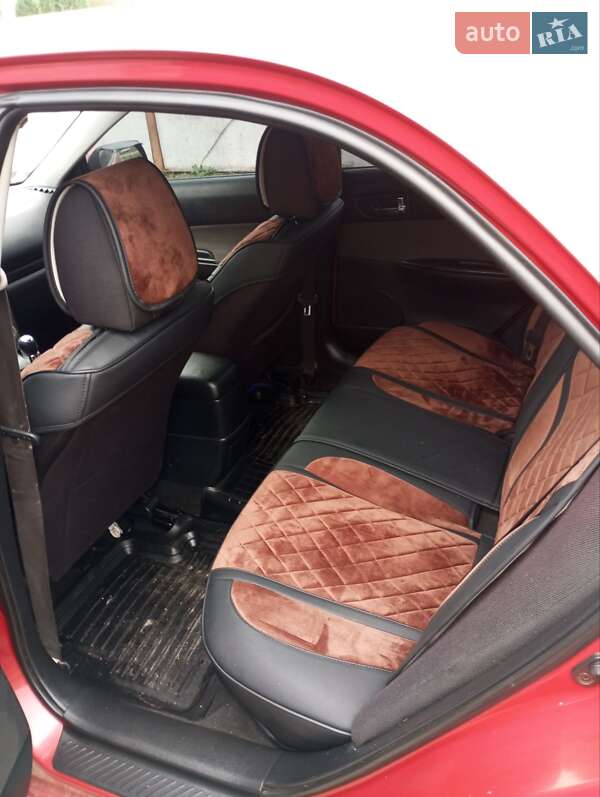 Седан Mazda 6 2004 в Калуші