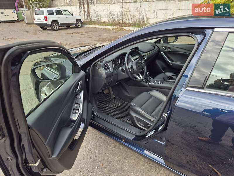 Седан Mazda 6 2016 в Києві