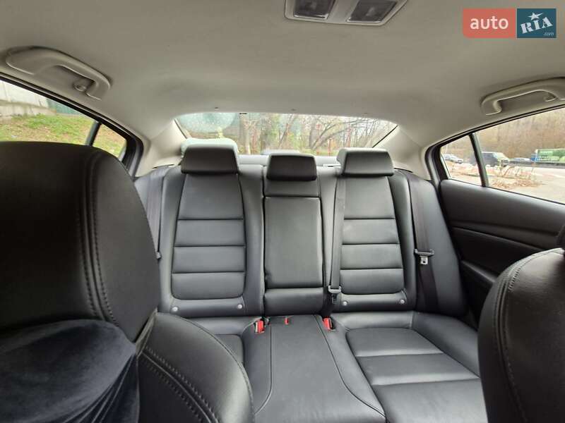 Седан Mazda 6 2016 в Києві