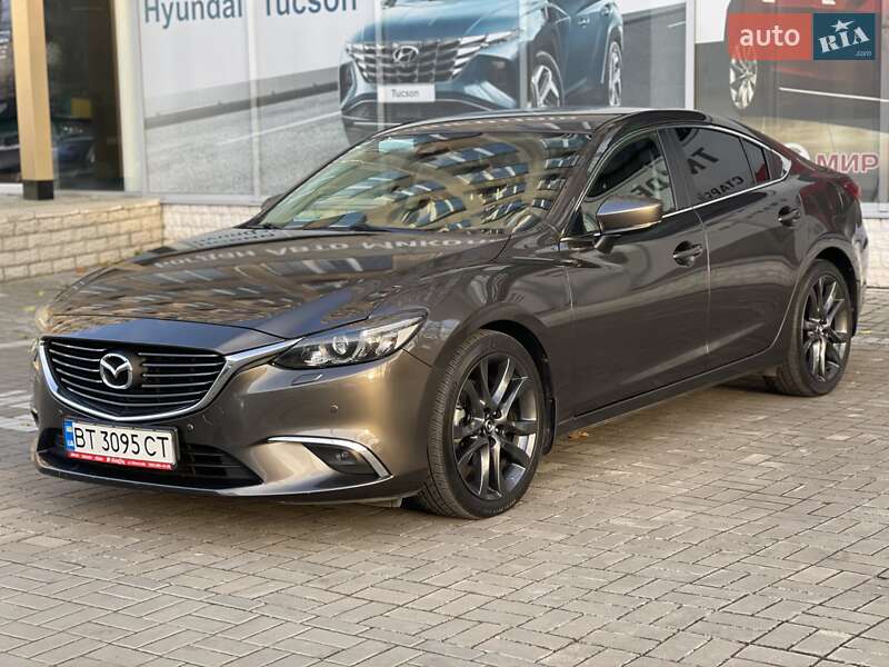 Седан Mazda 6 2016 в Николаеве