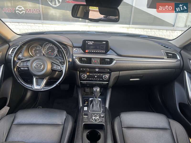 Седан Mazda 6 2016 в Николаеве