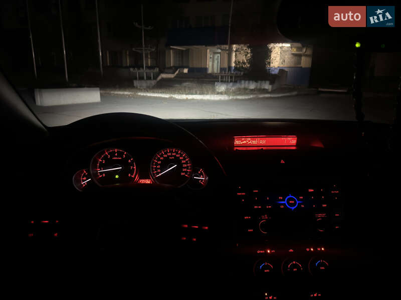 Лифтбек Mazda 6 2009 в Днепре