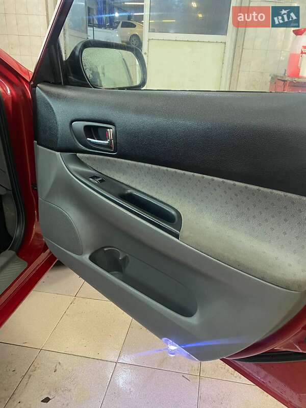 Седан Mazda 6 2004 в Одессе