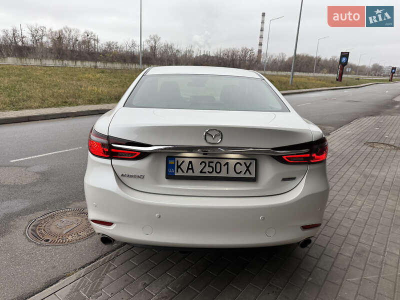 Седан Mazda 6 2019 в Киеве