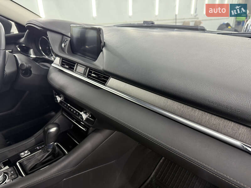 Седан Mazda 6 2019 в Киеве