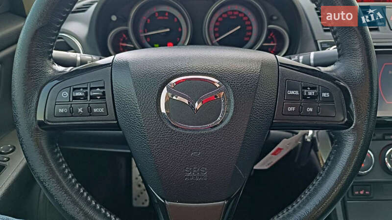 Седан Mazda 6 2011 в Борисполе