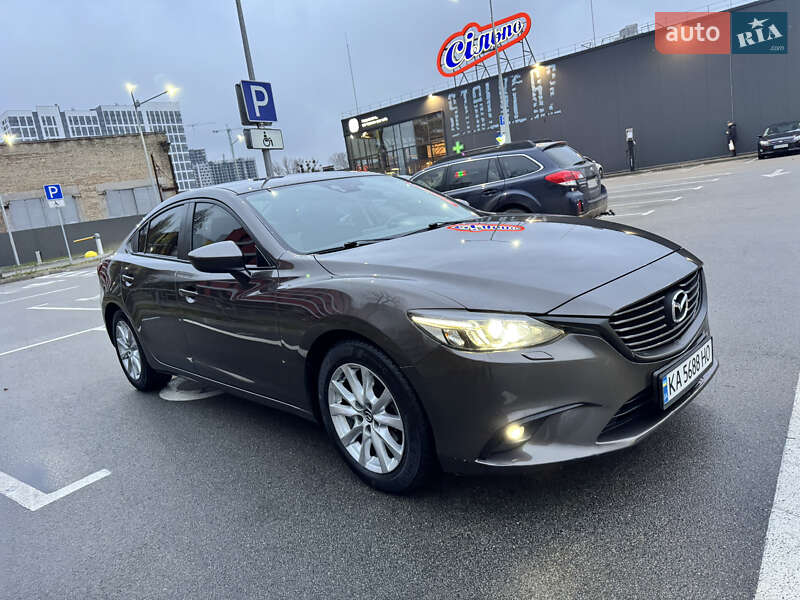 Седан Mazda 6 2015 в Киеве