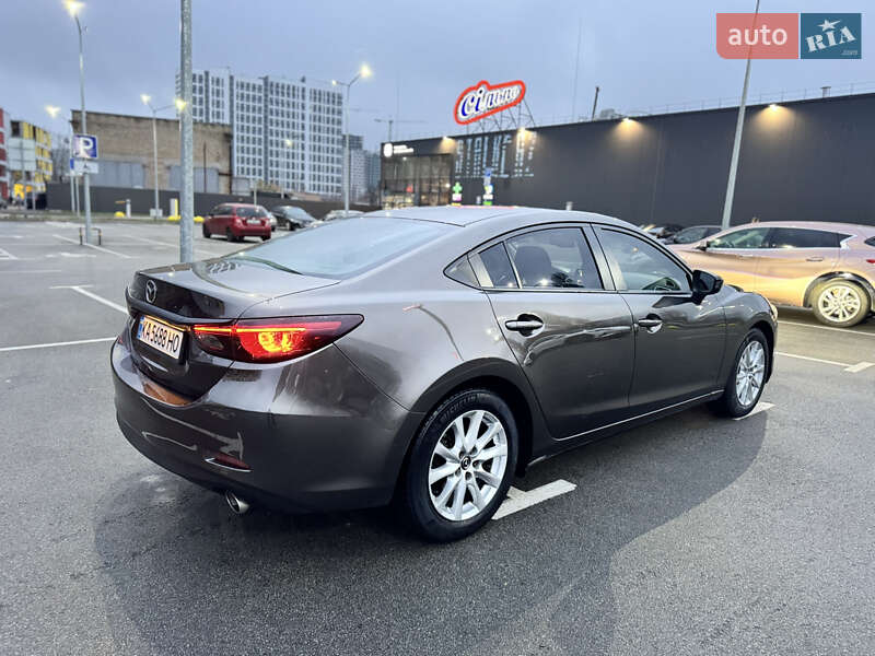 Седан Mazda 6 2015 в Киеве