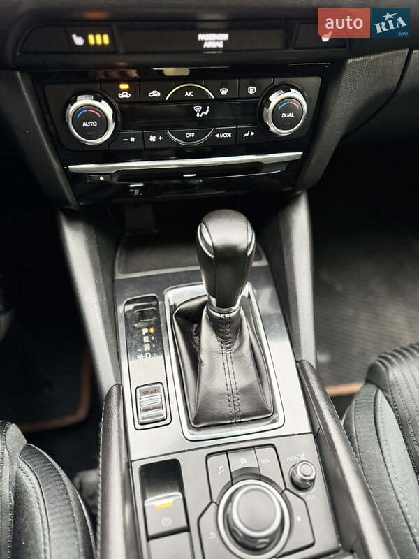 Седан Mazda 6 2015 в Киеве