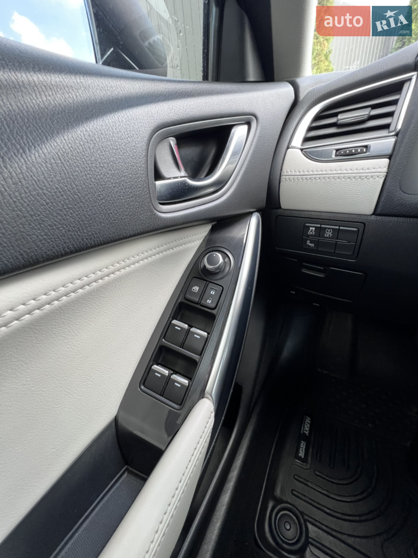 2015 Mazda 6 - мініатюра 31