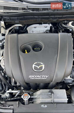 Седан Mazda 6 2015 в Кропивницком